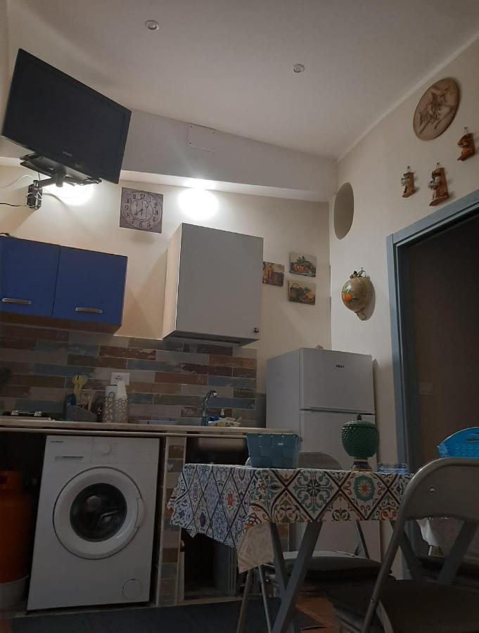 Casa Vacanza Di Via Giacalone Palermo Exterior foto